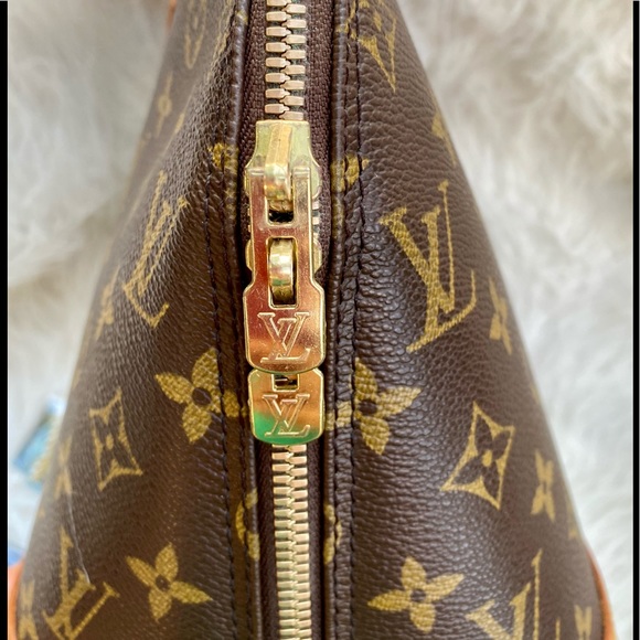 Louis Vuitton Alma PM - Picture 11 of 11